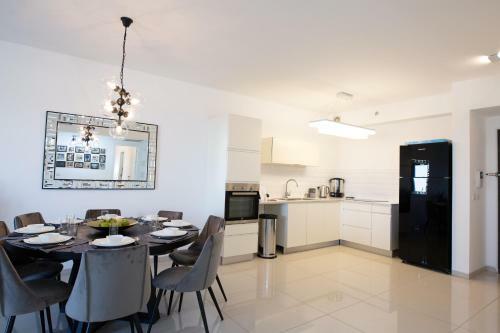 Apartamento Haneviim Court Residence