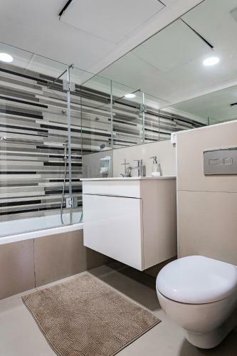 Apartamento Haneviim Court Residence