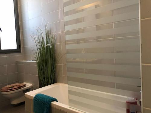 Apartamento Trust Inn - Kerem Hatemanim Duplex Rooftop & Parking