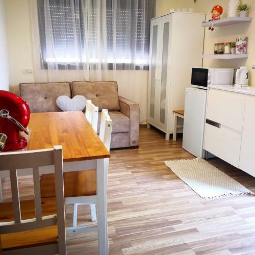Lodge Hen Chalet & Suites In Had Nes
