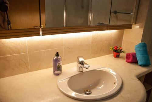Apartment In Amdar Residence