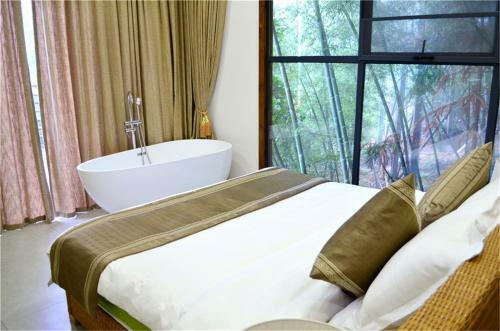 Hostal Chan Town