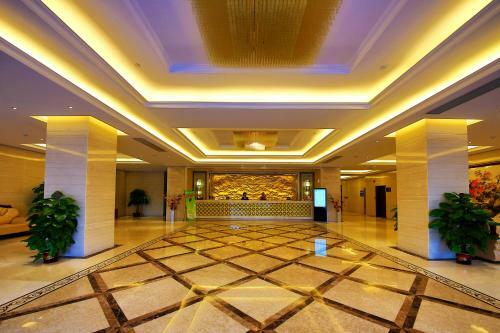 Xinxing Jinbao Haoting Hotel