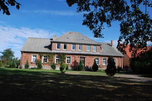 Ferienwohnungen Im Gutshaus Gnies