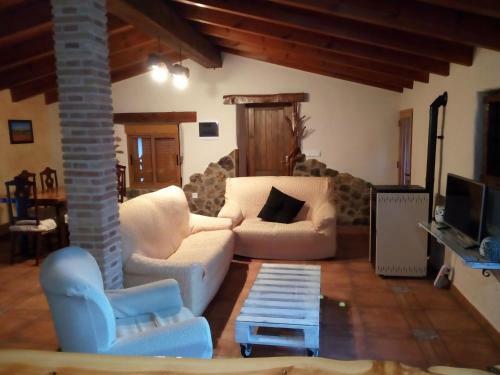 Agroturismo Casa Rural "los Casares"
