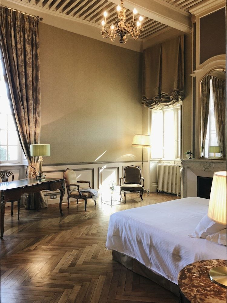 Bed & Breakfast Chateau De Paraza