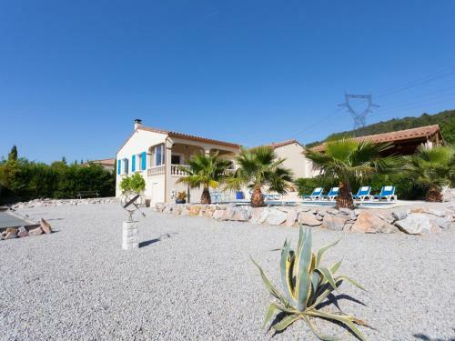 Charming Villa With Private Pool Near Lake In Oupia