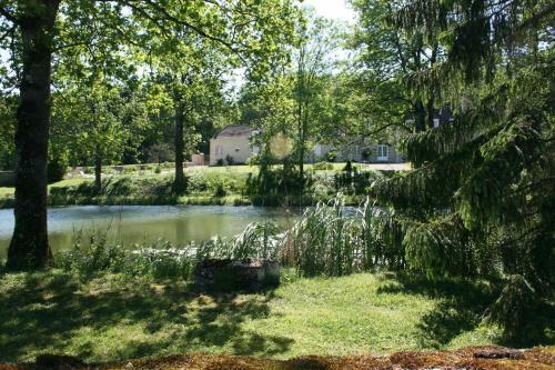 Bed & Breakfast Manoir De Montflambert