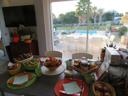 Bed & Breakfast Escapades Lointaines