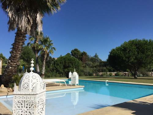 Bed & Breakfast Escapades Lointaines