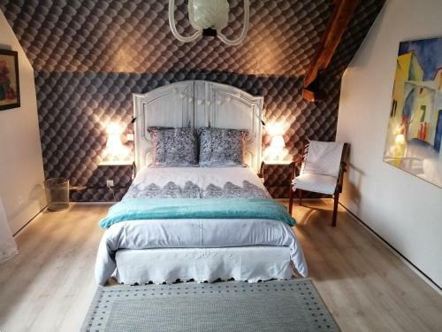 Hostal Maison Brocant'elle