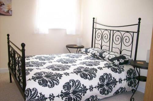 Contemporary Cottage Holidays