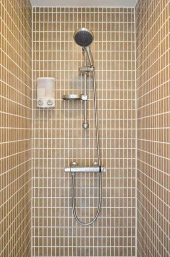 Apartamento 3 Bedroom House With Parking Sleeps 5