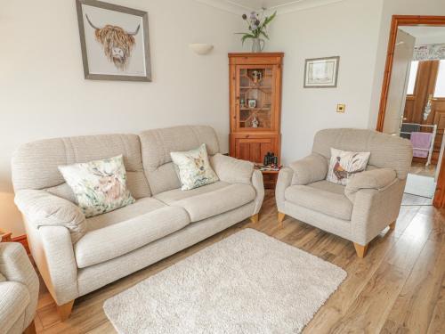 Pentre Bach, Holywell