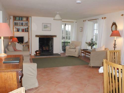 Treburtle Cottage, Launceston