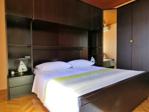 Apartment Nemira