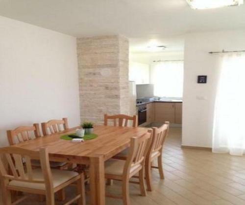 Apartments Caska IV