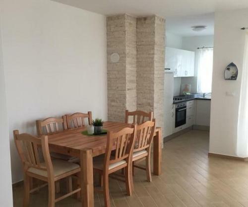 Apartments Caska IV