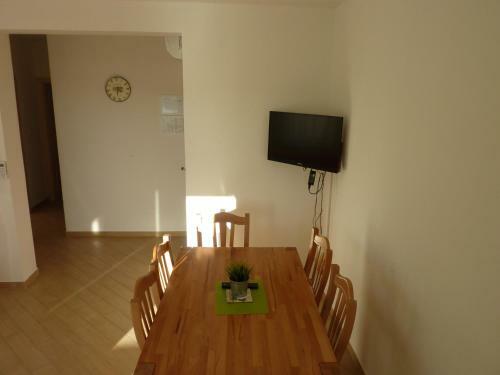 Apartments Caska IV