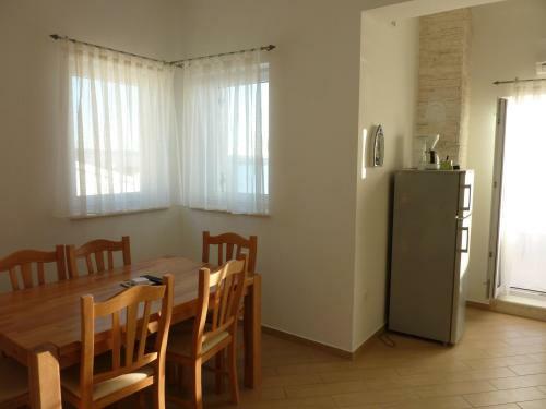 Apartments Caska IV