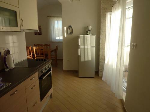 Apartments Caska IV