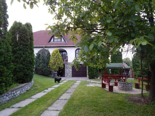 Bolt�ves Vend�gh�z