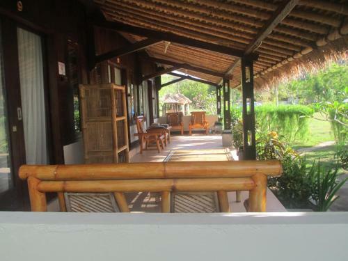 Hostal Selong Belanak Bungalows