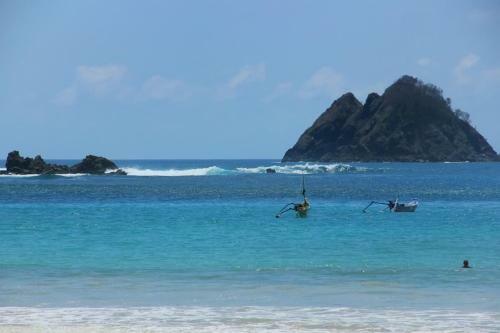 Hostal Selong Belanak Bungalows