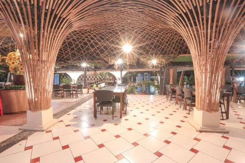 Hotel The Village Bumi Kadamaian