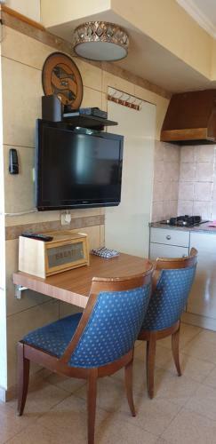 Hostal Shefer Guesthouse
