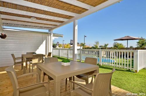 Lodge Paradise Resort