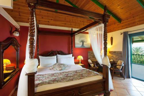 Lodge Out Of Africa Resort
