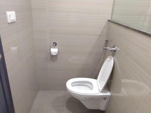 Hostal 3bhk Pure Veg Apartment In Amanora