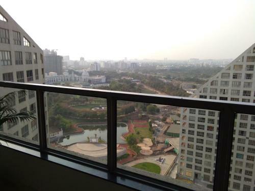 Hostal 3bhk Pure Veg Apartment In Amanora
