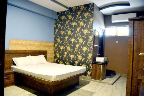 Hotel Kavya Residency