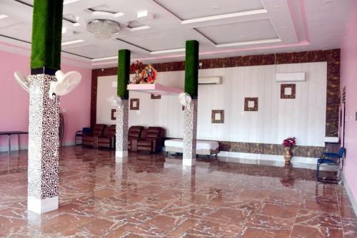 Hotel Kavya Residency