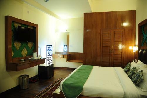Hotel Grand Sharan