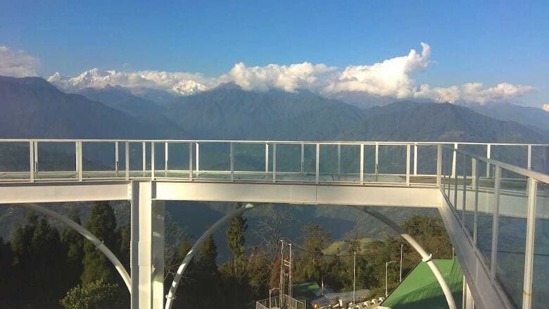 Hotel Treebo Trip Pine Crest