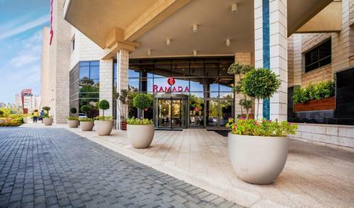 Hotel Ramada Olivie Nazareth