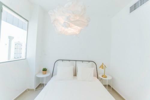 Nachlat Binyamin Bauhaus Luxury Apartments