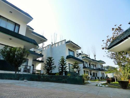 Posada Van Durga Villas & Suites