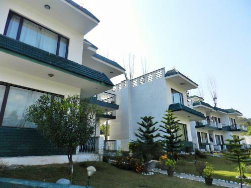 Posada Van Durga Villas & Suites