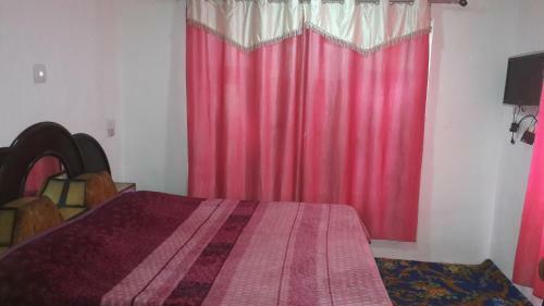 Hotel Island Pahalgam