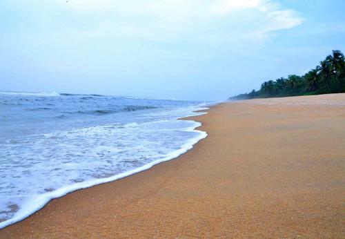 Kavvayi Beach House