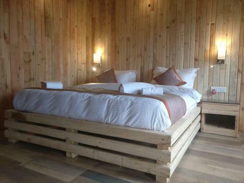 Hotel Nainital Adventure Park & Resort