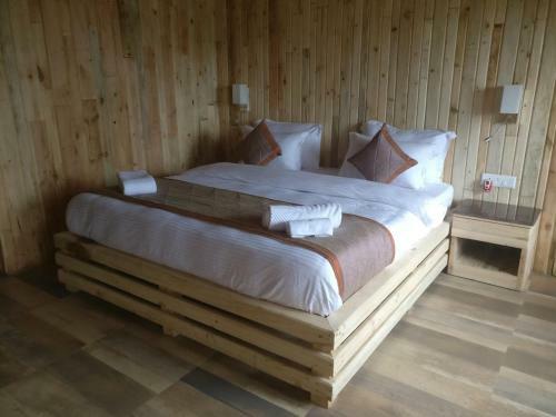 Hotel Nainital Adventure Park & Resort