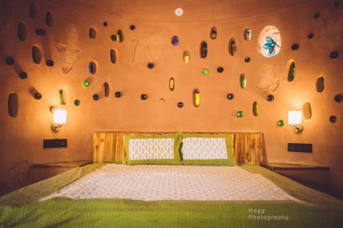 Kissing Trees Homestay