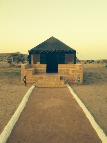 Hotel Golden Dune Camp