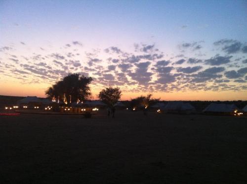 Hotel Golden Dune Camp
