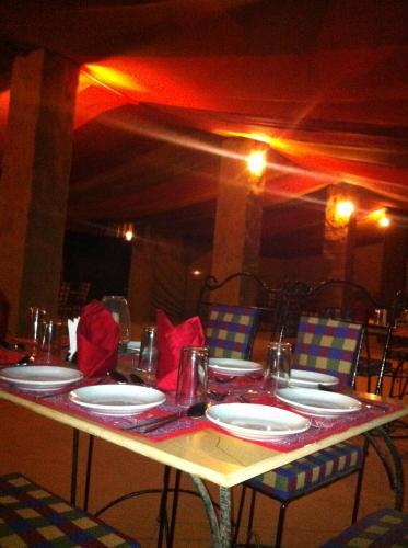 Hotel Golden Dune Camp